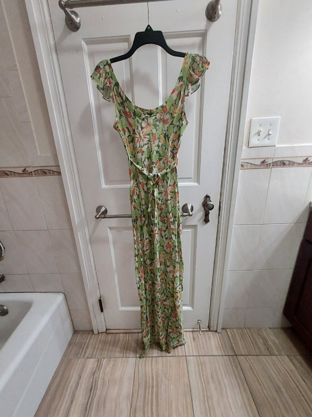 Realisation Par Lila Green Meadow Maxi Floral Sleeveless Scoop Neck Dress - Picture 8 of 10